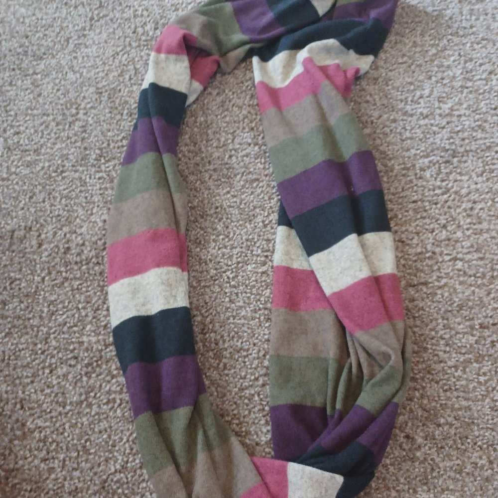 infinity scarf